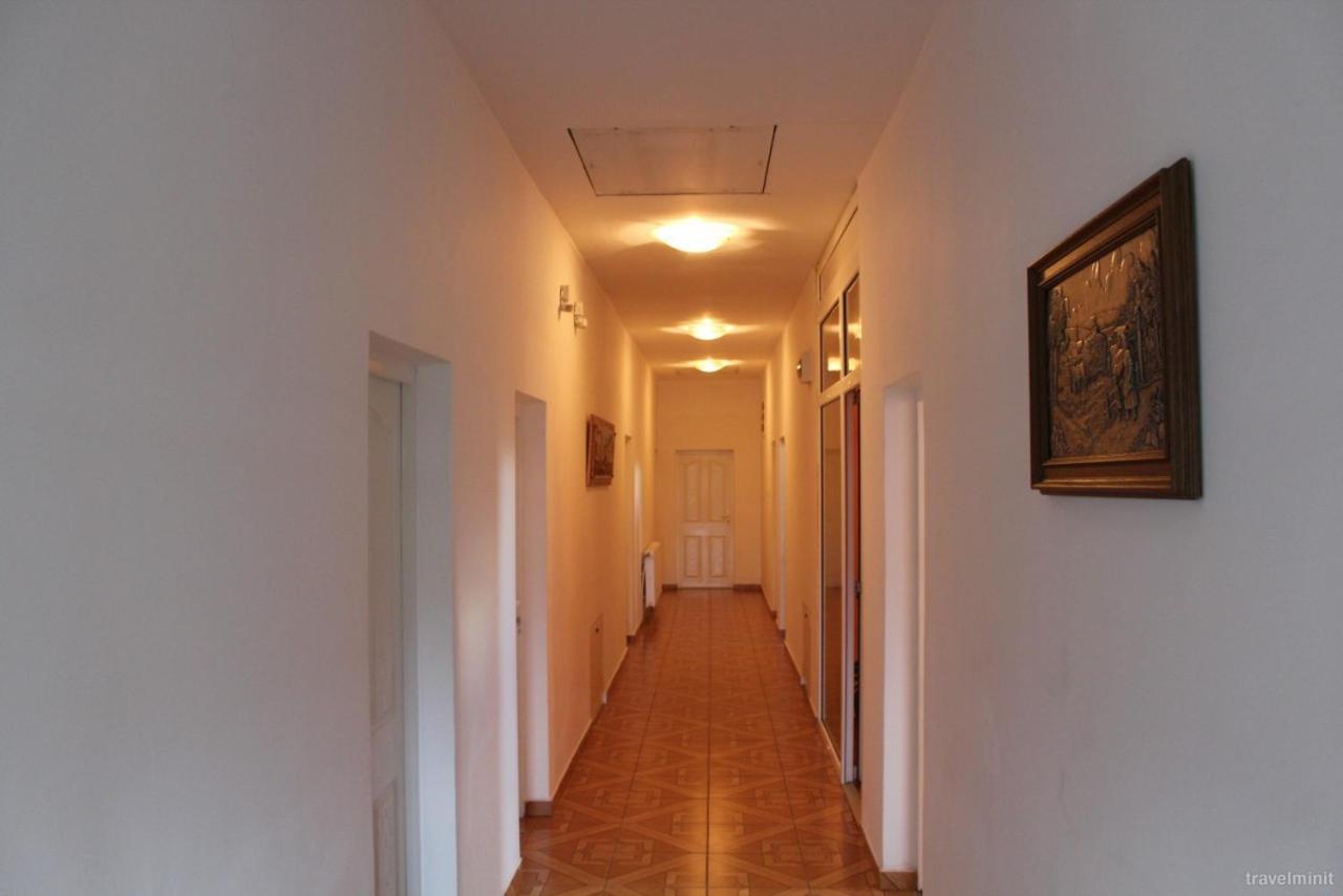 게오르게니 Szasz&Szasz Panzio B&B 외부 사진