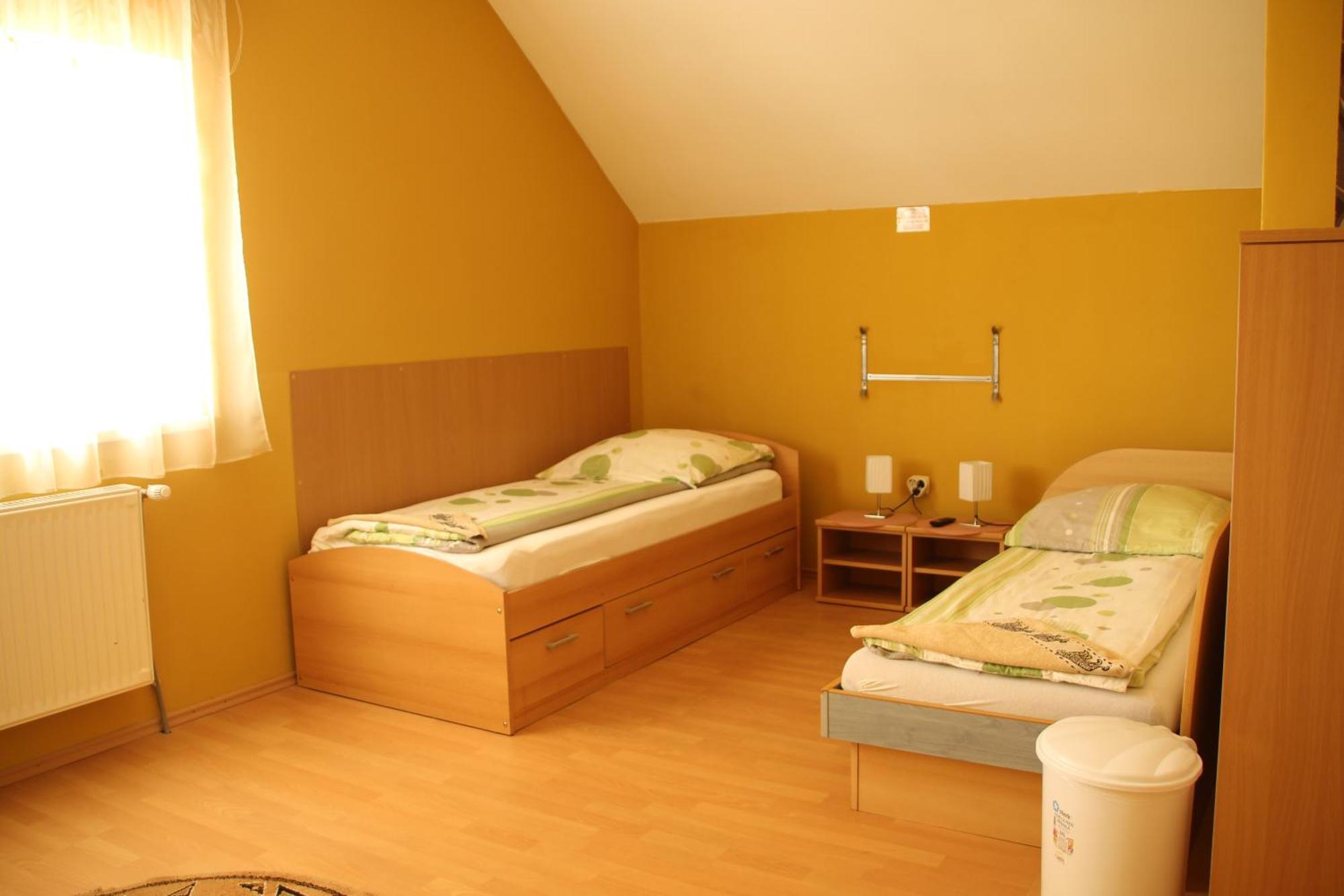 게오르게니 Szasz&Szasz Panzio B&B 외부 사진